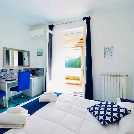 Eden Villa Minori